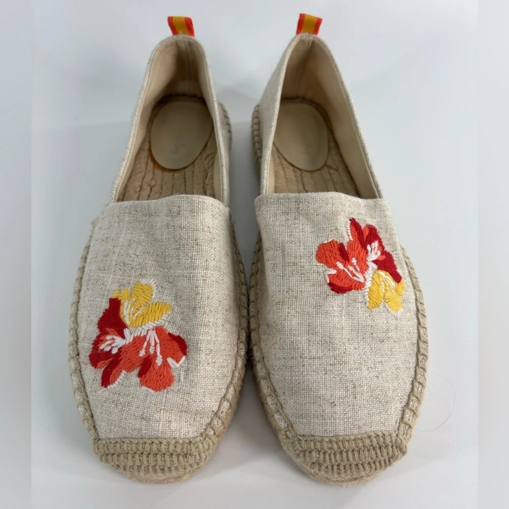 Vera Bradley floral espadrille flats 10 Dune beige tan coastal comfort beach
